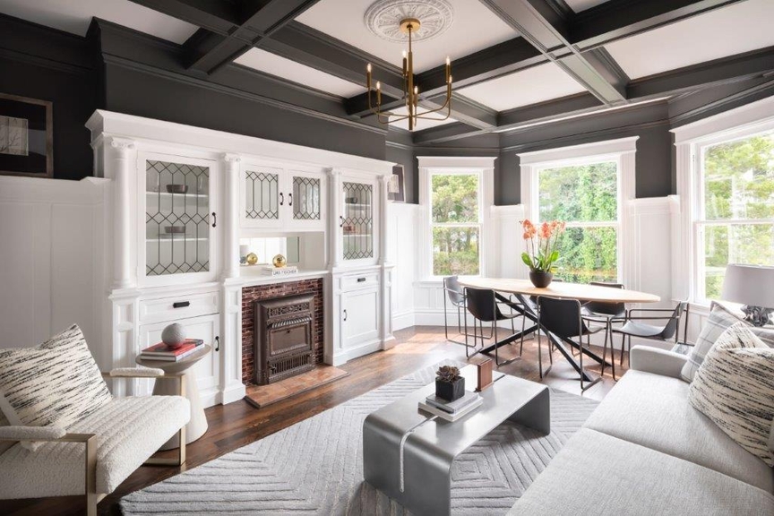 Beautiful luxurious renovation for sale in the coveted Haight Ashbury district.