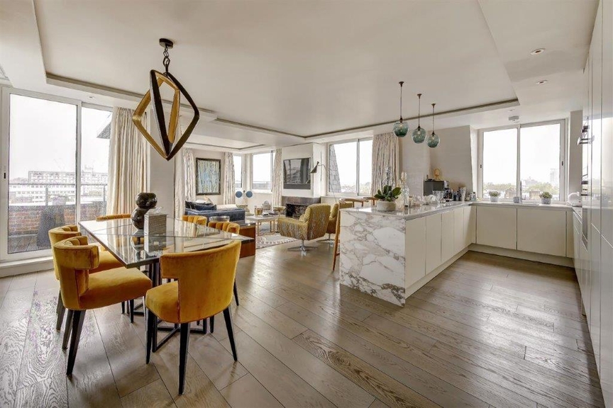 Amazing apartment for sale in the very central Belgravia