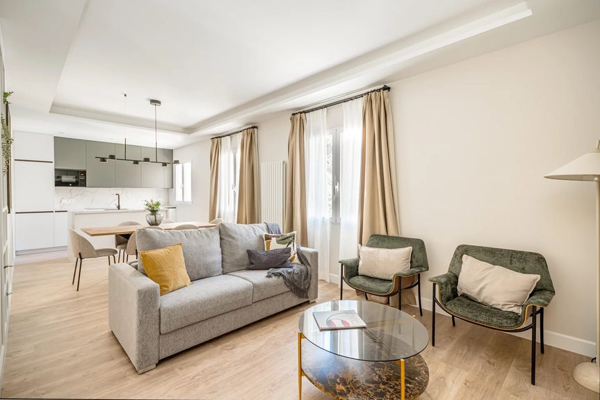 Charming brand new flat in Retiro