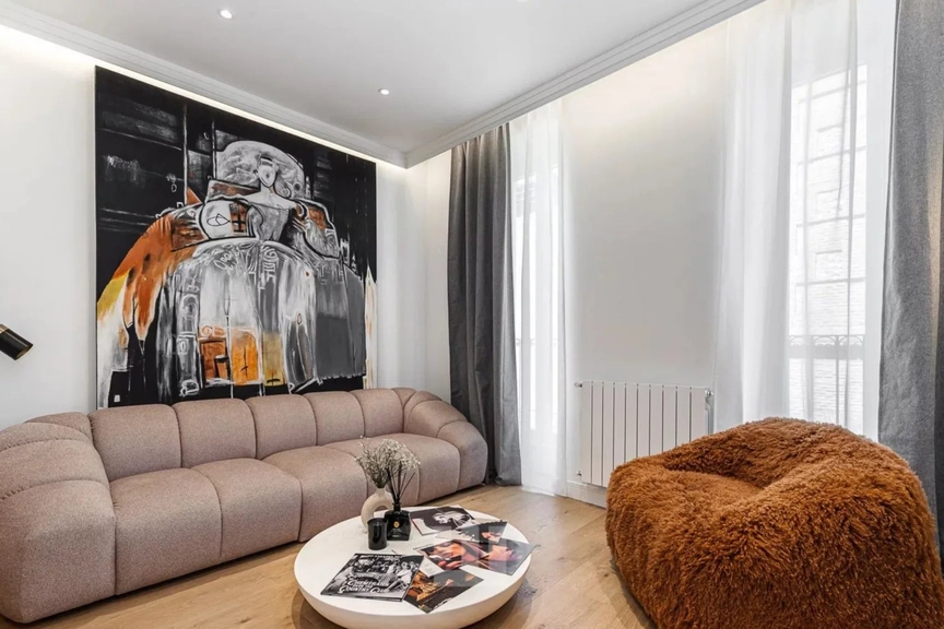Impressive renovated home in the heart of Madrid Impressive renovated home in the heart of Madrid