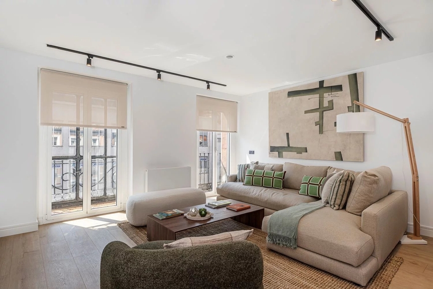 Ático exclusivo reformado junto a Gran Vía Ático exclusivo reformado junto a Gran Vía