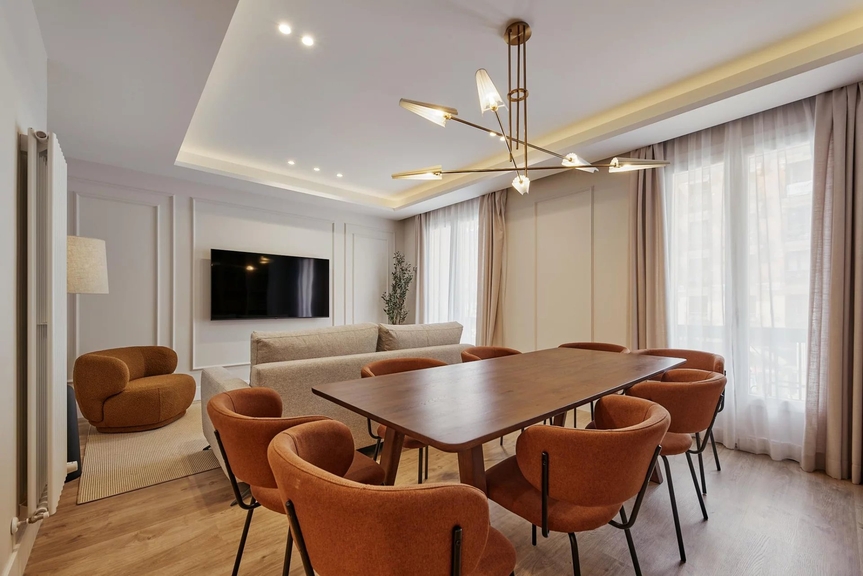 Spacious renovated apartment in Goya