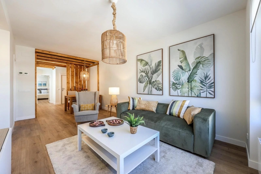 Charming renovated apartment in Chamartín