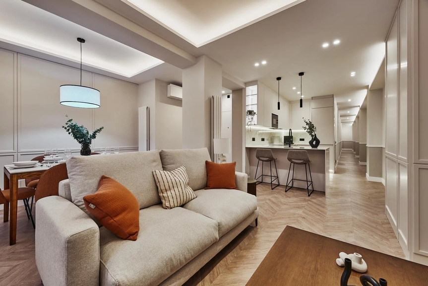 A bright and sophisticated home in Chamberí