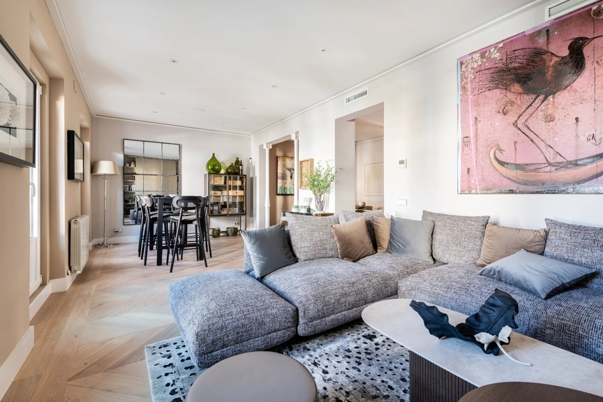 Exclusiva vivienda al lado de la Puerta de Alcalá